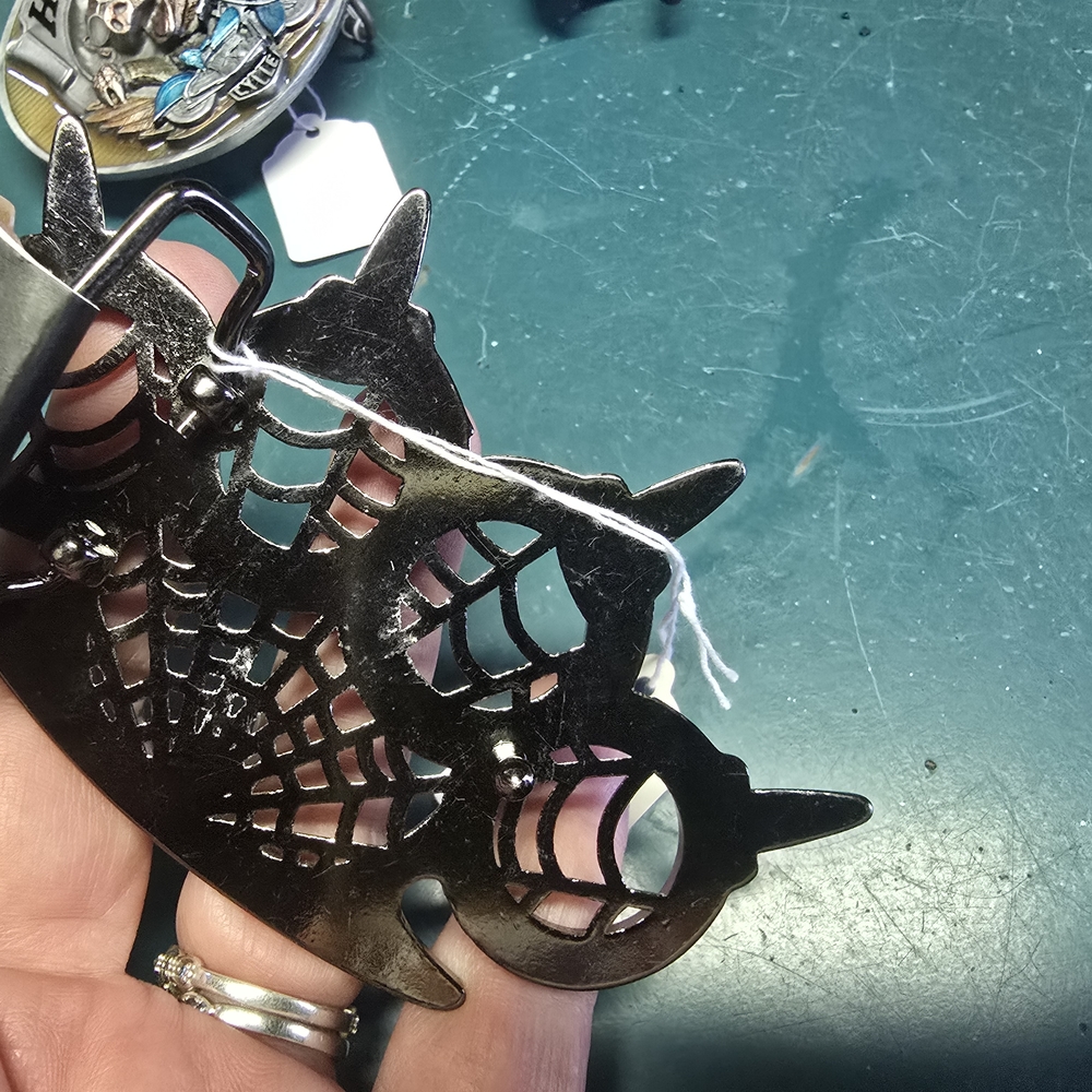 Black Spider Web Knuckle Duster Belt BUCKLE - Picture 4 of 5